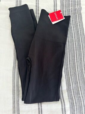 NWT Spanx Look At Me Now Black Leggings size small